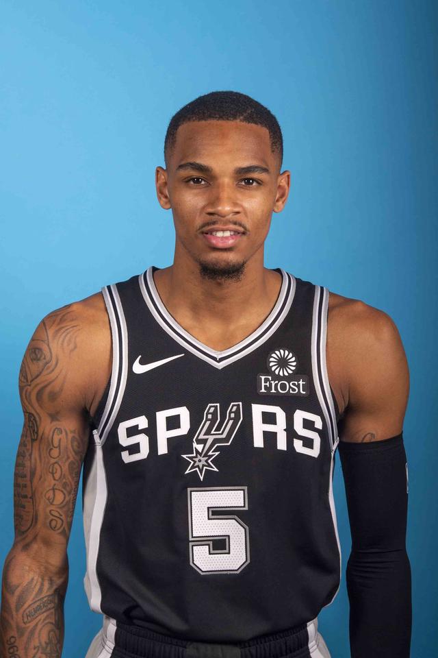 也更加深刻 也更加深刻